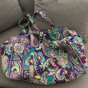 Large Vera Bradley Duffle!